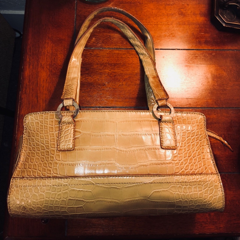 Tommy Hilfiger shoulder bag